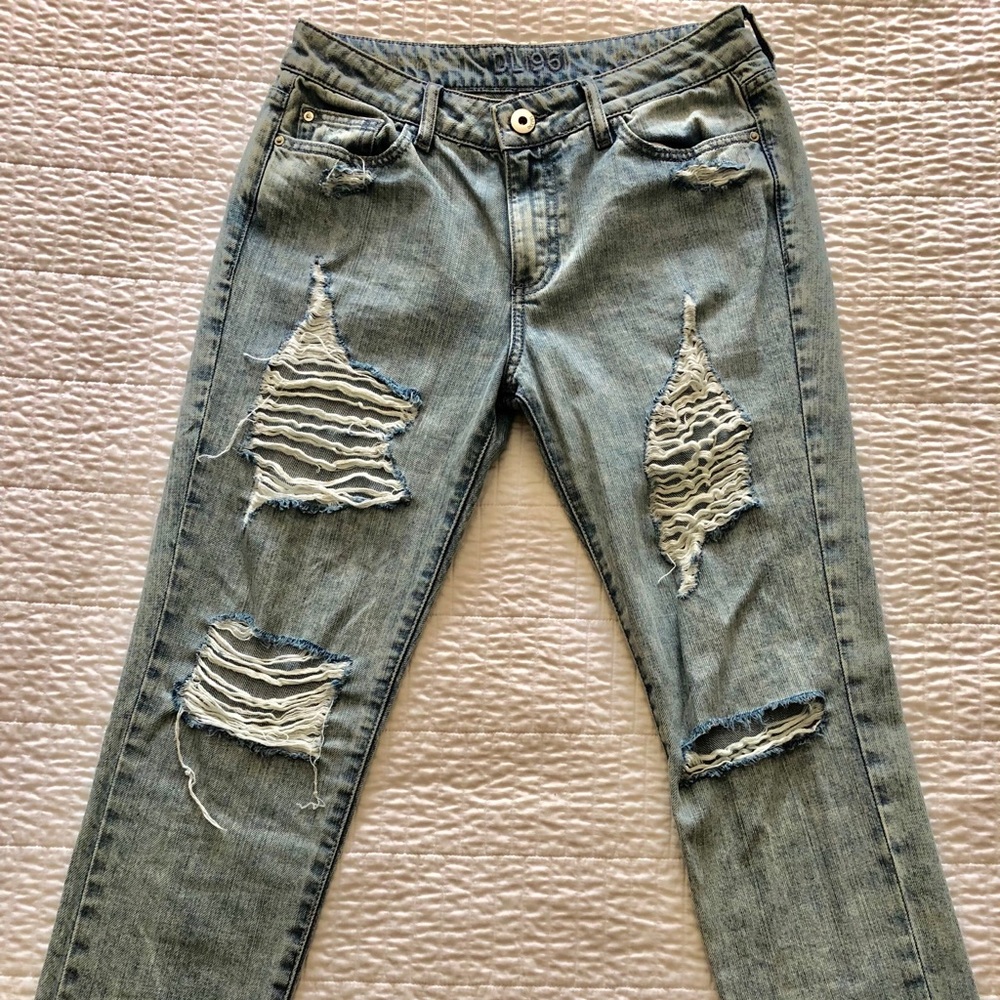 DL 1961 distressed/destroyed jeans